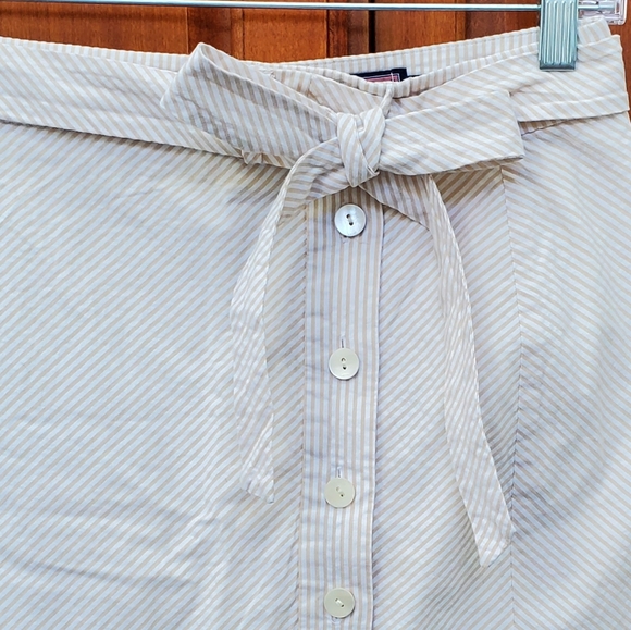 Vineyard Vines Seersucker Wrap Skirt, Size 2 - Picture 3 of 9